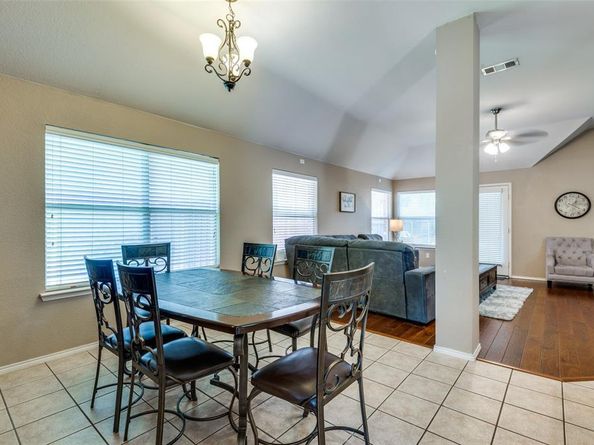 406  Fountain Park Drive , Euless Texas 76039