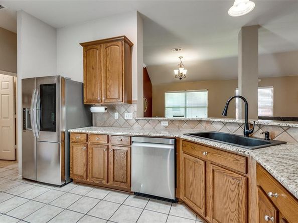 406  Fountain Park Drive , Euless Texas 76039