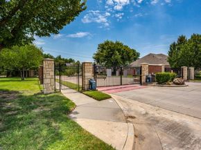 406  Fountain Park Drive , Euless Texas 76039