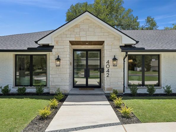 4042  Mendenhall Drive , Dallas Texas 75244
