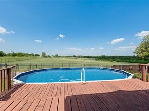 1917  Meadowview Drive , Garland Texas 75043