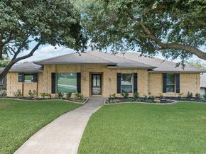 1917  Meadowview Drive , Garland Texas 75043