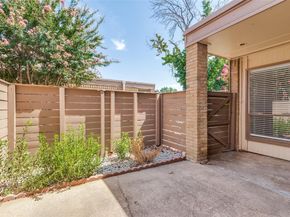 3121  Park Lane  1114, Dallas Texas 75220