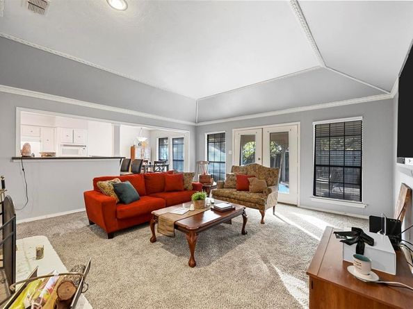 2333  Jenson Circle , Fort Worth Texas 76112