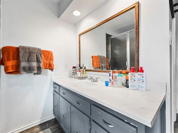 2333  Jenson Circle , Fort Worth Texas 76112