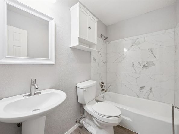 1616  Sara Lane , Richardson Texas 75081