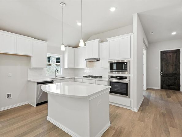1432  Odette Drive , Arlington Texas 76013