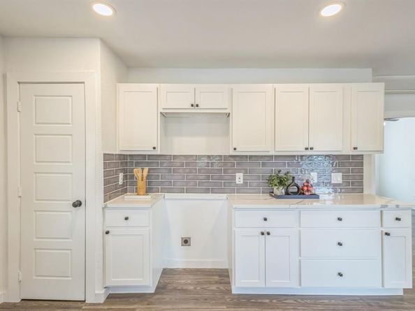 3544  Valley Ridge Road , Dallas Texas 75220
