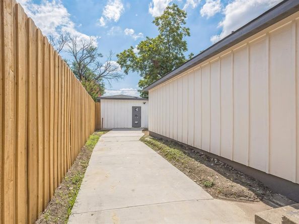 3544  Valley Ridge Road , Dallas Texas 75220