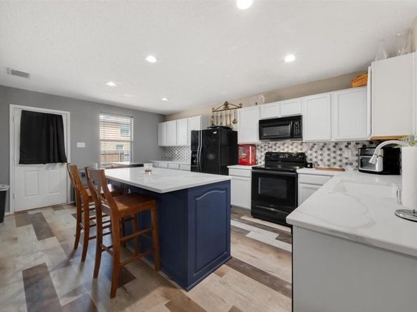 3916  Irish Setter Drive , Fort Worth Texas 76123