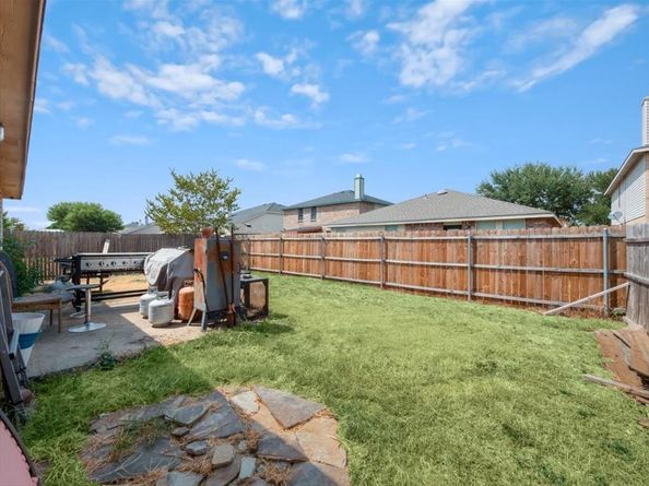 3916  Irish Setter Drive , Fort Worth Texas 76123