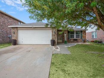 3916  Irish Setter Drive 
