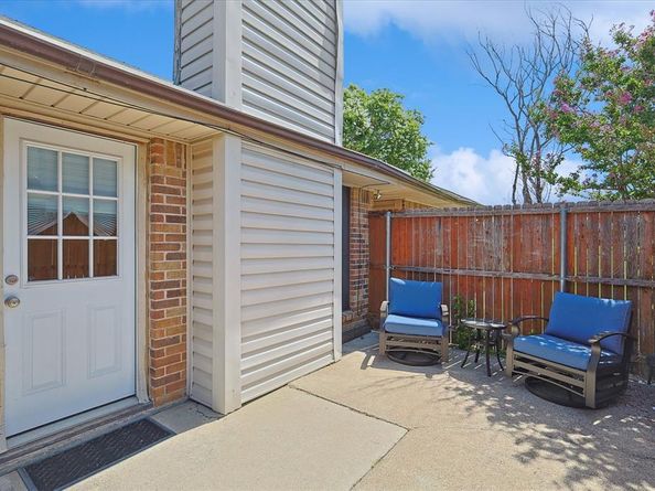 2320  Carol Good Lane , Carrollton Texas 75006