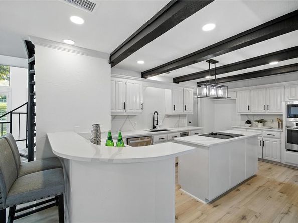2  Bright Meadows Road , Heath Texas 75032