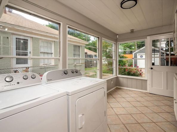 2514  Jefferson Boulevard , Dallas Texas 75211