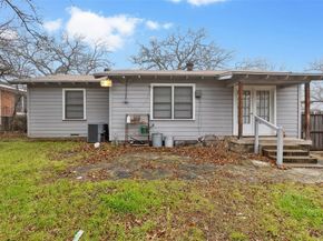 2325  Halbert Street , Fort Worth Texas 76112