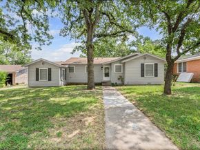 2325  Halbert Street , Fort Worth Texas 76112