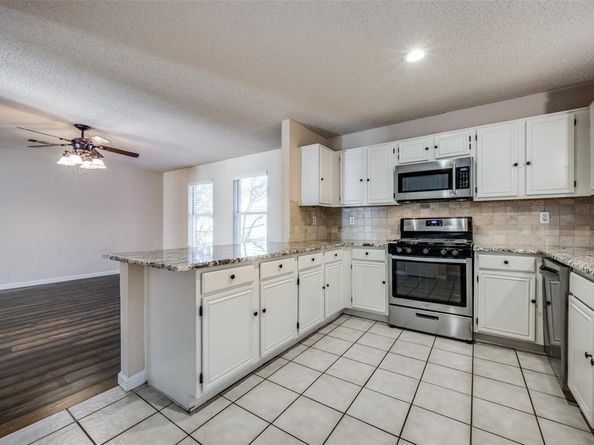 3214  Meadowview Drive , Corinth Texas 76210