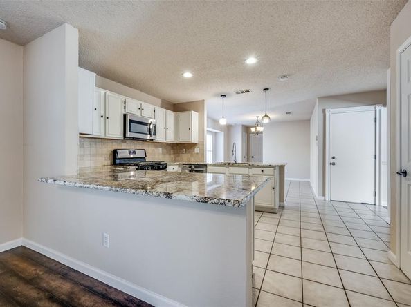 3214  Meadowview Drive , Corinth Texas 76210