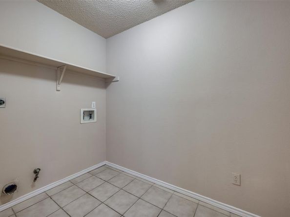 3214  Meadowview Drive , Corinth Texas 76210