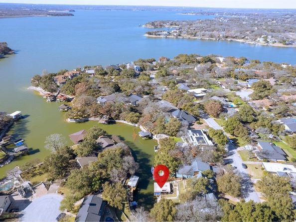 8809  Random Road , Fort Worth Texas 76179