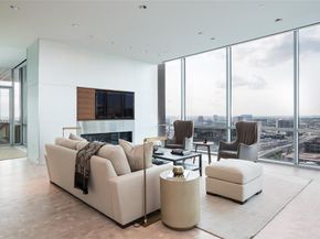 2200  Victory Avenue  2701, Dallas Texas 75219