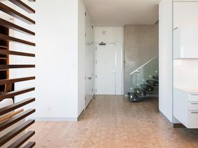 2200  Victory Avenue  2701, Dallas Texas 75219