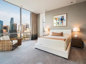 2200  Victory Avenue  2701, Dallas Texas 75219