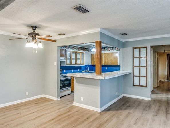 10526  Andover Drive , Dallas Texas 75228