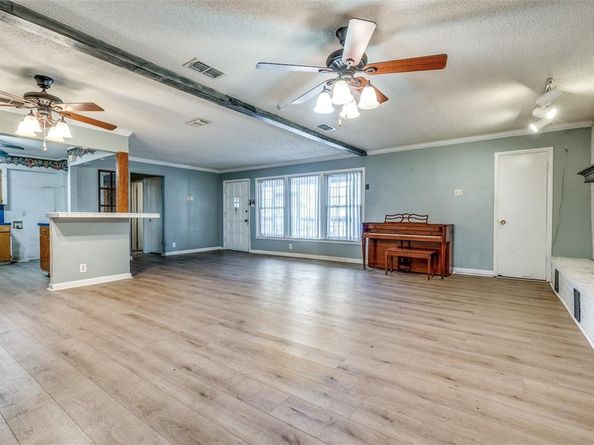 10526  Andover Drive , Dallas Texas 75228