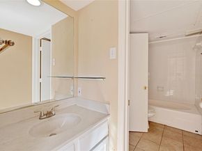 6808  Eastridge Drive  E1 Apt 24, Dallas Texas 75231