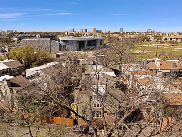 6808  Eastridge Drive  E1 Apt 24, Dallas Texas 75231