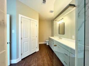 1466 E Morphy Street , Fort Worth Texas 76104