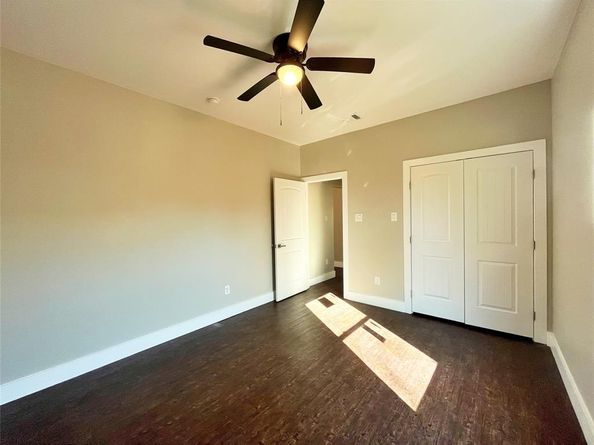 1466 E Morphy Street , Fort Worth Texas 76104