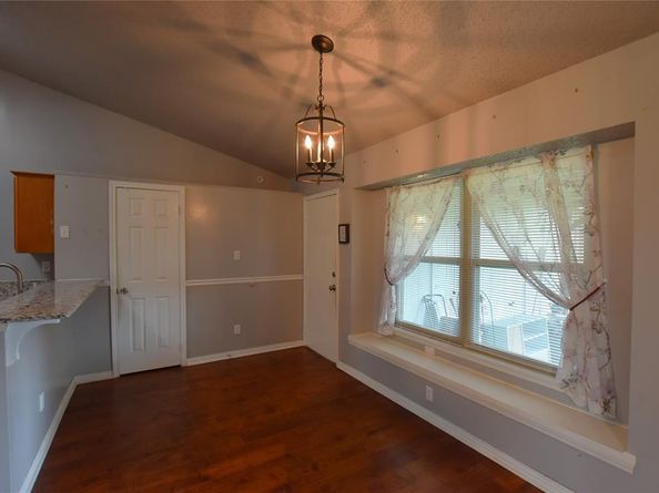 2806  Dukeswood Drive , Garland Texas 75040