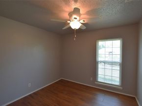 2806  Dukeswood Drive , Garland Texas 75040