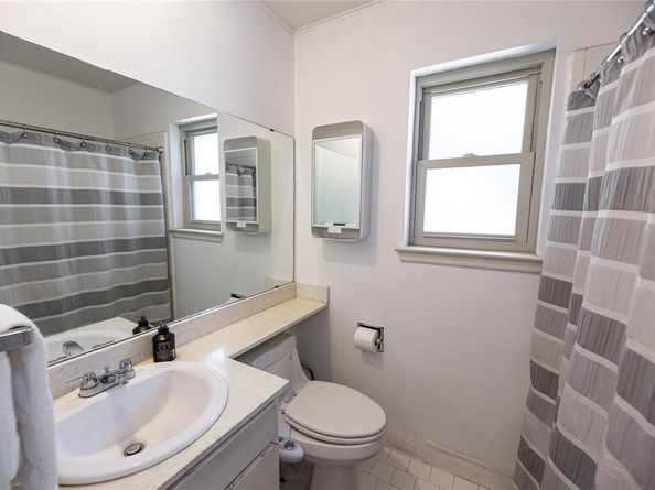 4458  Cardiff Avenue , Fort Worth Texas 76133