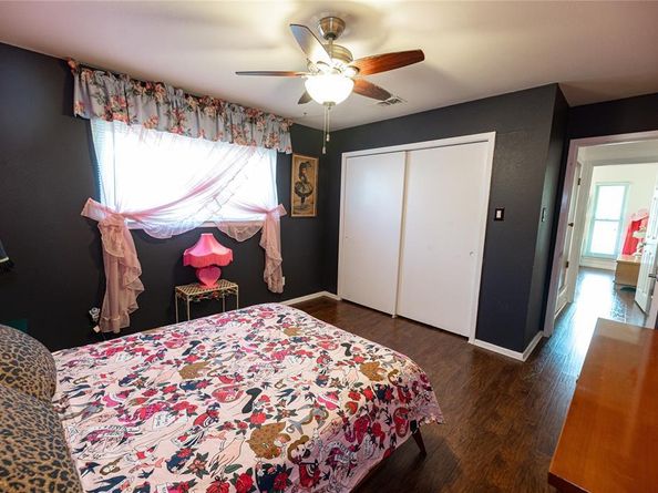 4458  Cardiff Avenue , Fort Worth Texas 76133