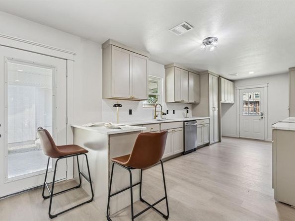 2023  William Lane , Carrollton Texas 75006