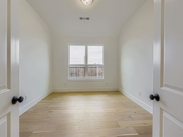 1609  Primms Place , Fort Worth Texas 76052