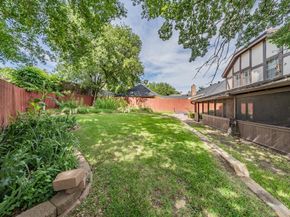 305  Warbler Drive , Bedford Texas 76021