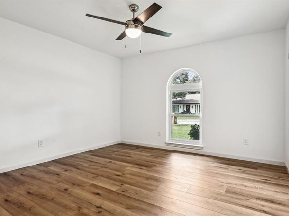 6809  Welch Avenue , Fort Worth Texas 76133