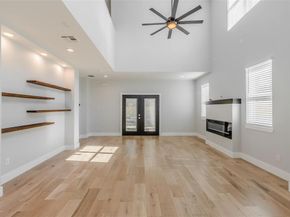 702  Graham Avenue , Dallas Texas 75223