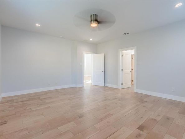 702  Graham Avenue , Dallas Texas 75223