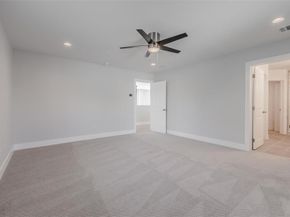 702  Graham Avenue , Dallas Texas 75223