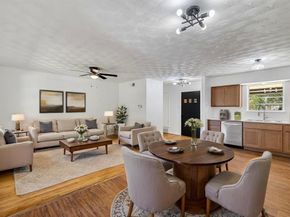 2549  Inadale Avenue , Dallas Texas 75228