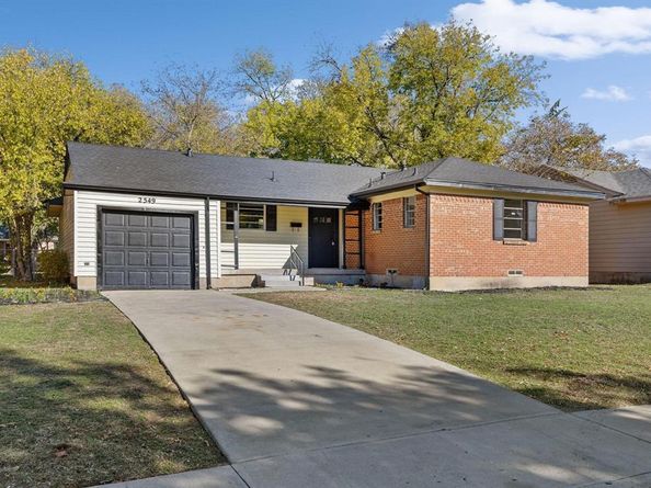 2549  Inadale Avenue , Dallas Texas 75228