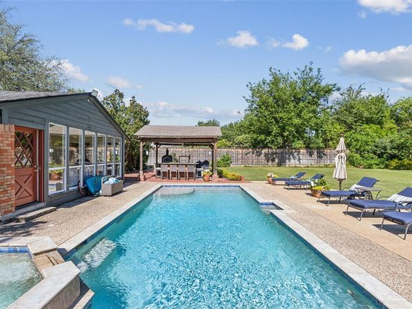 4549  Walnut Hill Lane , Dallas Texas 75229