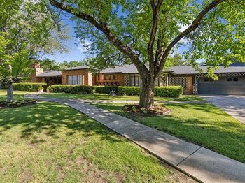 4549  Walnut Hill Lane 