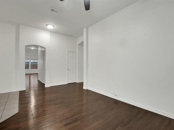 2502  Edgefield Trail , Mansfield Texas 76063